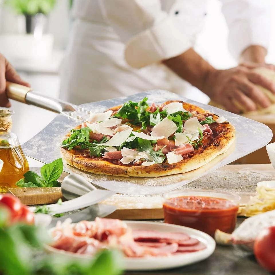 relaxdays Pizzaschieber »Pizzaschaufel Aluminium« 2 relaxdays Pizzaschieber »Pizzaschaufel Aluminium« – Bild 2