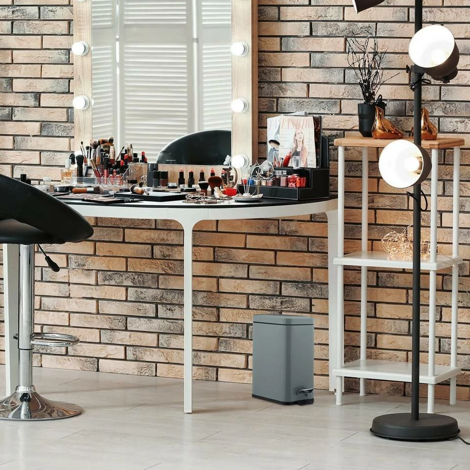 relaxdays Kosmetikeimer »Kosmetikeimer 5 L mit Absenkautomatik«, hellgrau Schwarz Silber, Weiß Silber, Grau Silber 2 relaxdays Kosmetikeimer »Kosmetikeimer 5 L mit Absenkautomatik«, hellgrau Schwarz Silber, Weiß Silber, Grau Silber – Bild 2