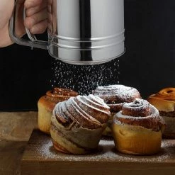 relaxdays Küchensieb »2 x Einhand Mehlsieb Edelstahl«, Edelstahl -Neuetischkultur Verkäufe 2022 9b041553 c372 5814 b7a7 06aa2ba17445