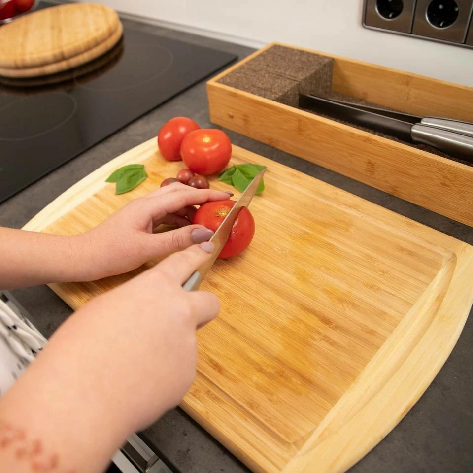 relaxdays Schneidebrett »3 x Schneidebrett Bambus mit Saftrille«, Bambus 3 relaxdays Schneidebrett »3 x Schneidebrett Bambus mit Saftrille«, Bambus – Bild 3