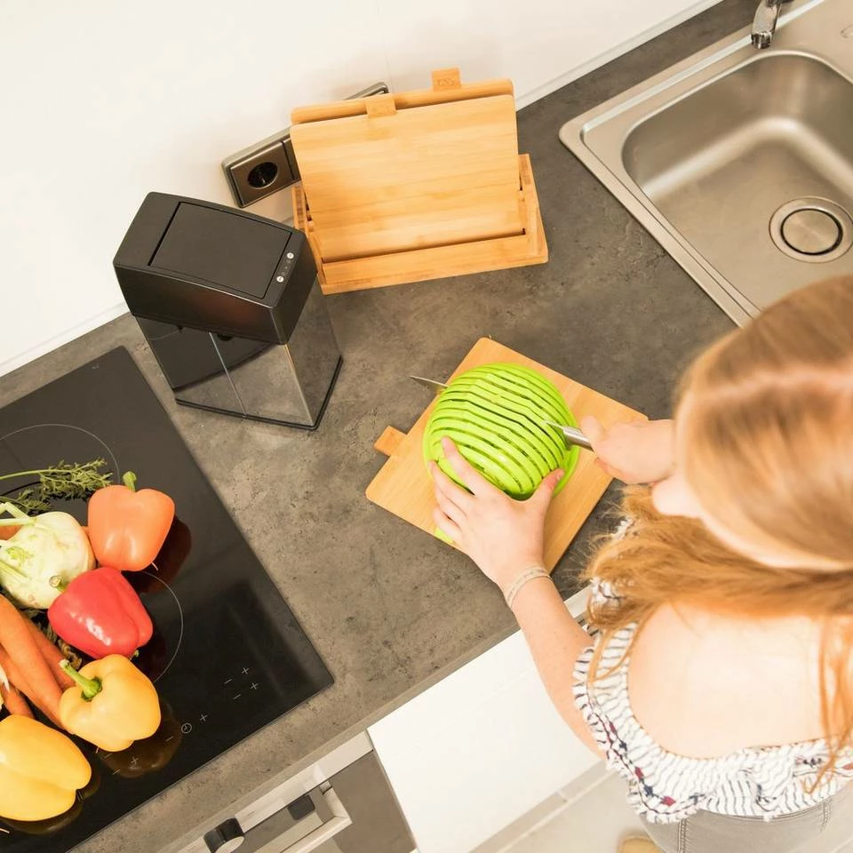 relaxdays Schneidebrett »Schneidebrett 4er Set mit Ständer«, Bambus, (Set) 2 relaxdays Schneidebrett »Schneidebrett 4er Set mit Ständer«, Bambus, (Set) – Bild 2