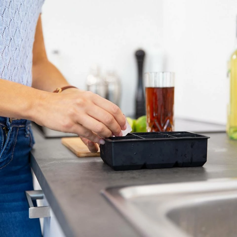 relaxdays Eiswürfelform »2 x Eiswürfelform Silikon 3,5 cm« 2 relaxdays Eiswürfelform »2 x Eiswürfelform Silikon 3,5 cm« – Bild 2