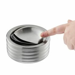 relaxdays Aschenbecher »2 x Windaschenbecher mit Deckel« 14 relaxdays Aschenbecher »2 x Windaschenbecher mit Deckel« -Neuetischkultur Verkäufe 2022 e813089a ebb5 54e3 adb6 948d5cbeb2f5